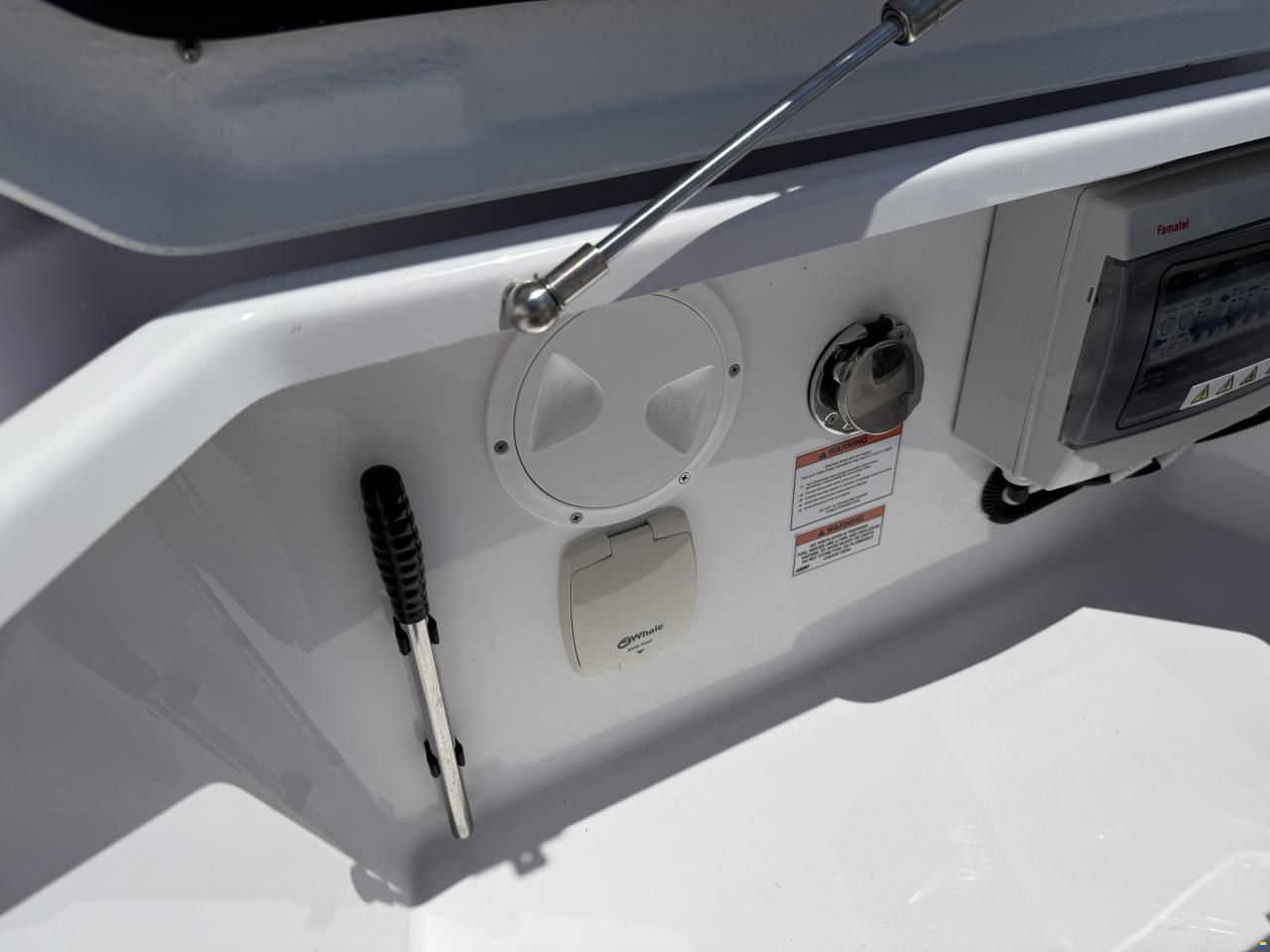 Axopar 29 XC Cross Cabin