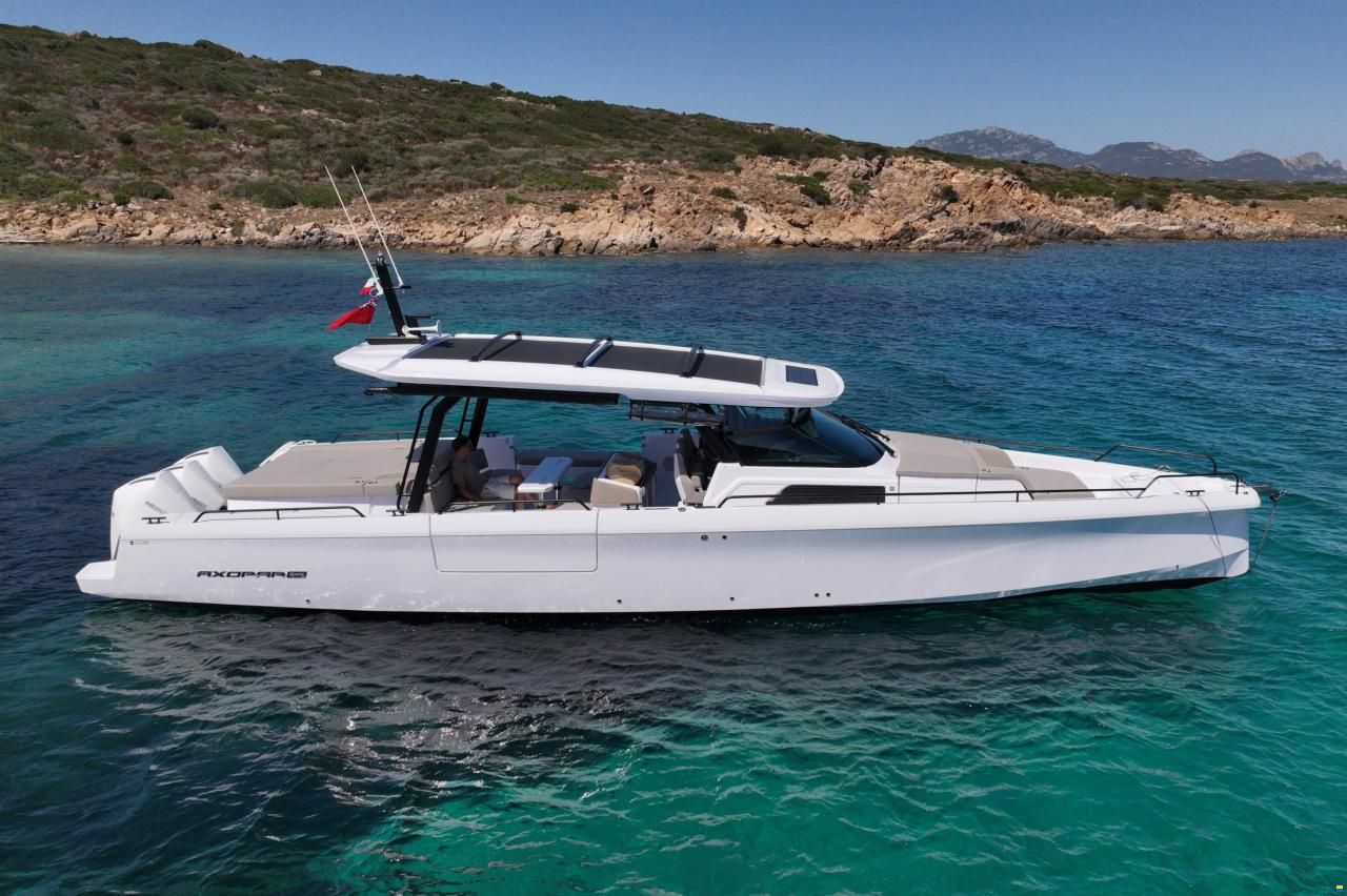 Axopar 45 Sun-Top