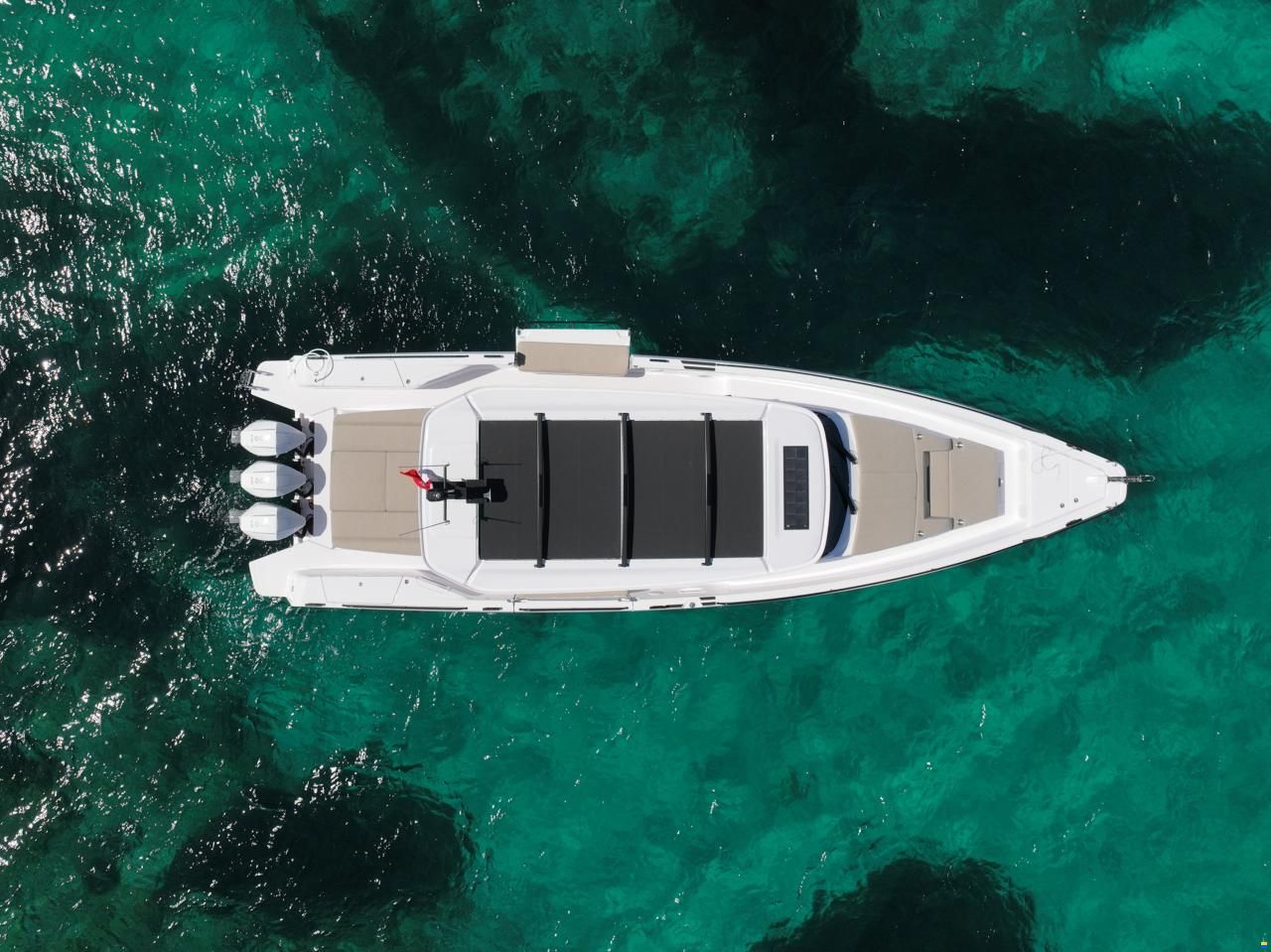 Axopar 45 Sun-Top