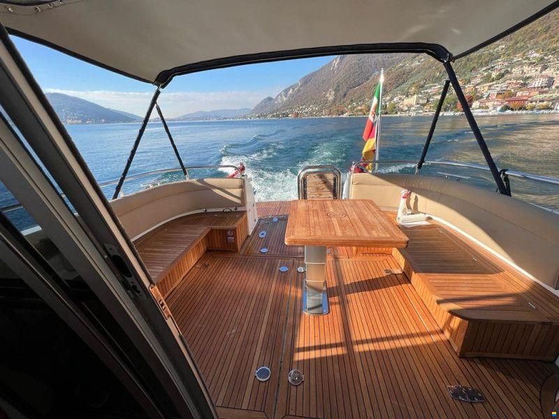 Nimbus 42 Nova Coup&eacute;