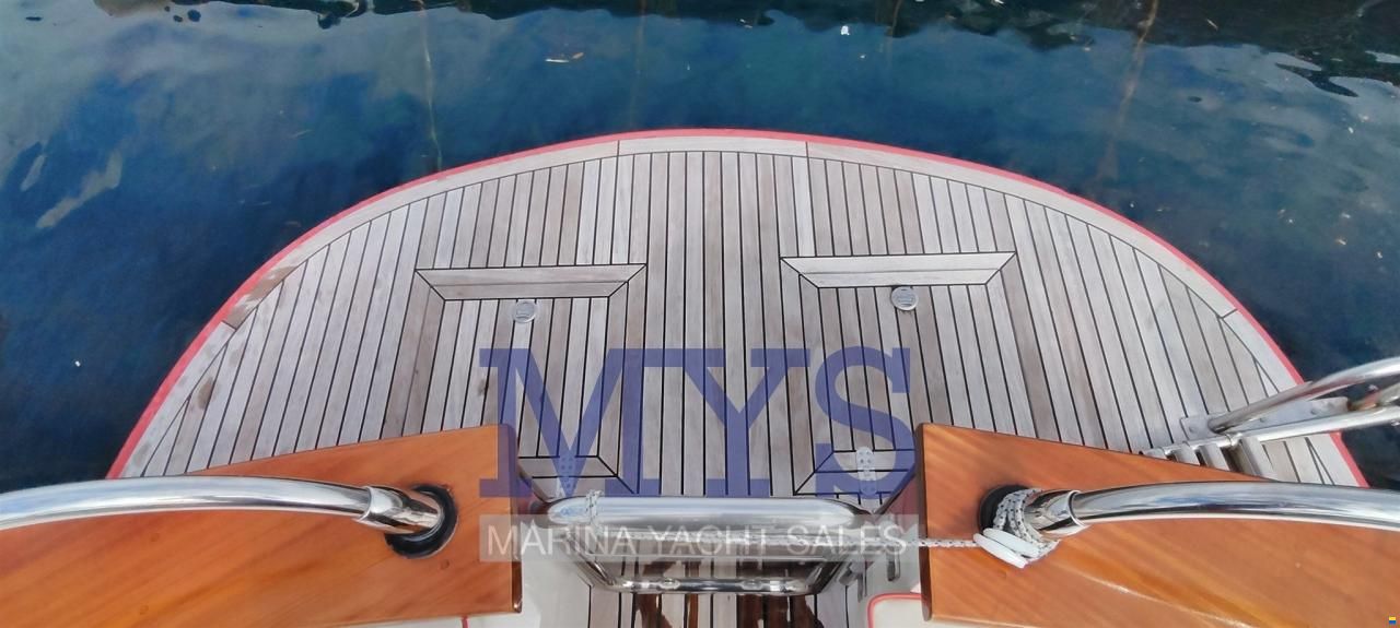 Cantieri Venere 28 flash