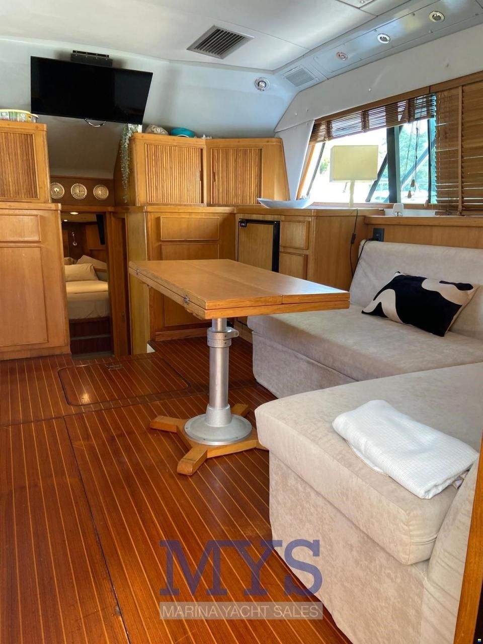 Bertram 37 Convertible