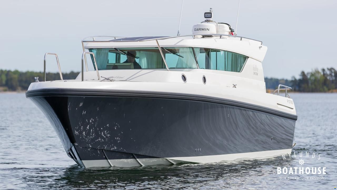 Delta Powerboats 340 SW