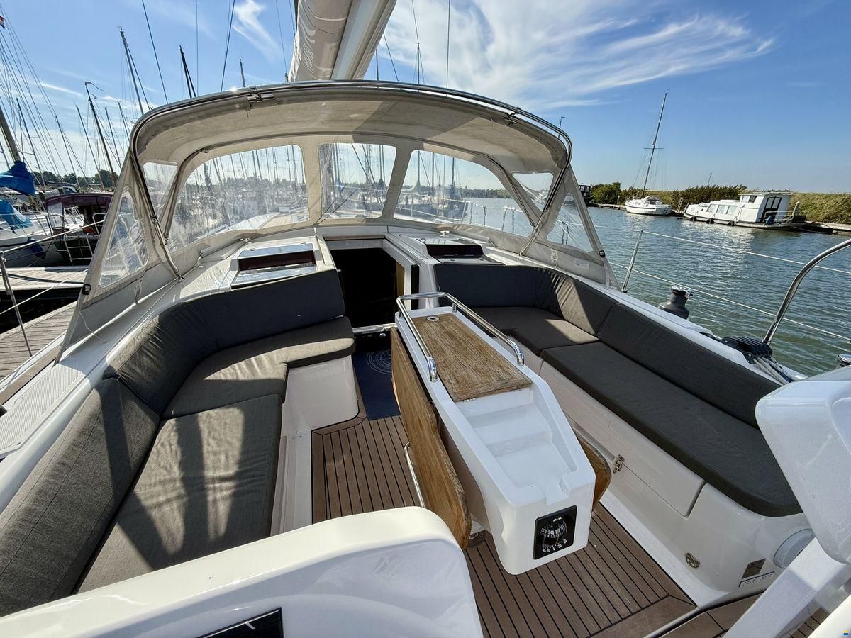 Hanse 458