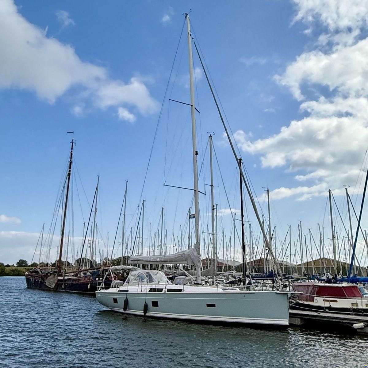 Hanse 458