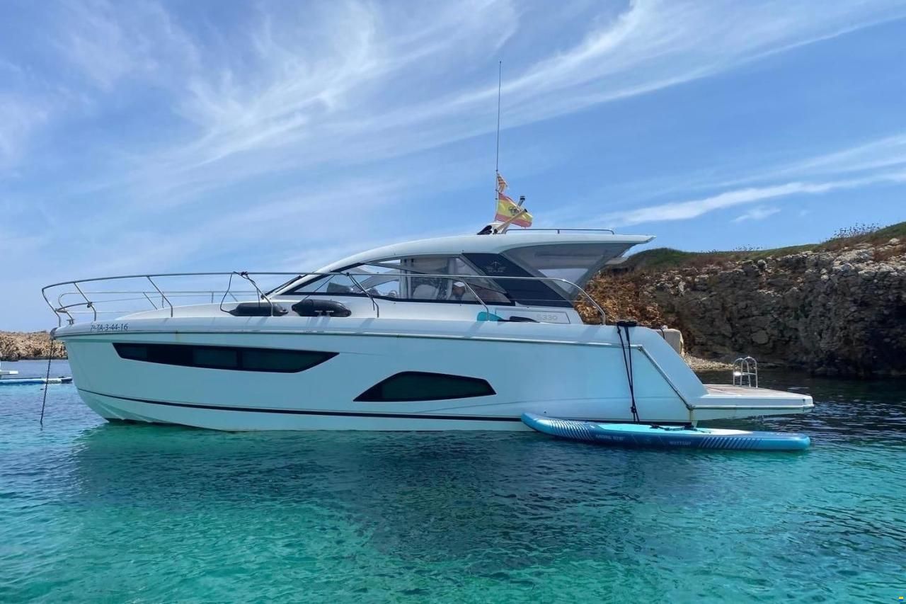 Sealine S330
