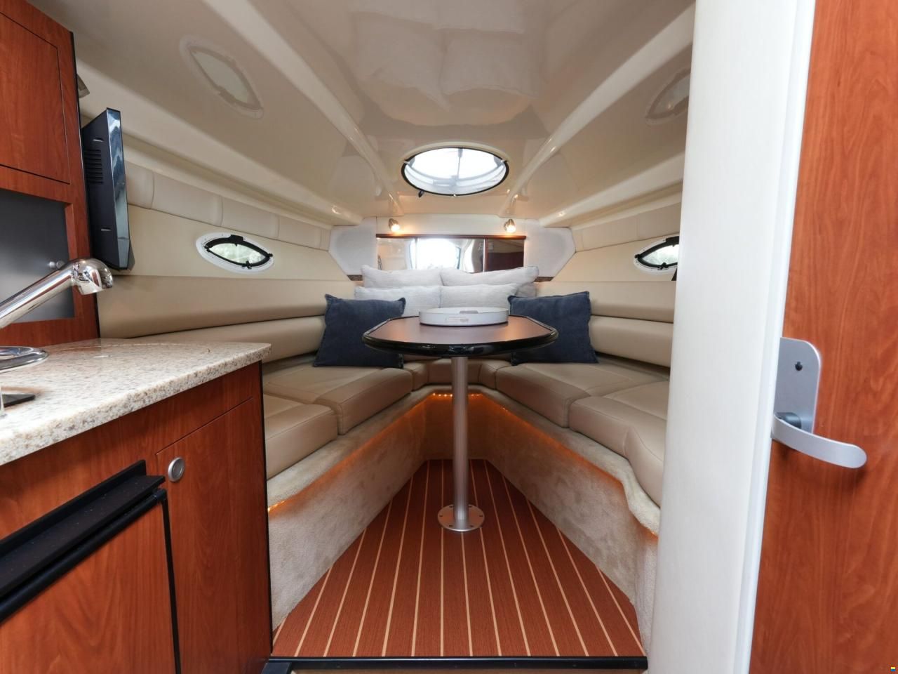Monterey 260 Sport Cruiser