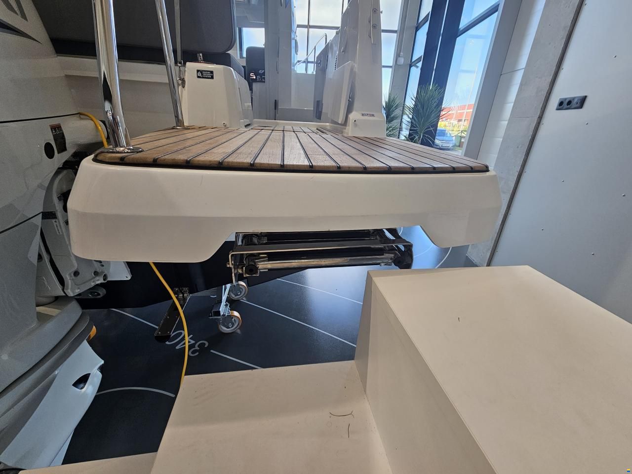 Beneteau Antares 8 OB V2