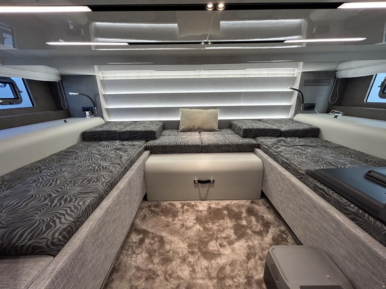 Cranchi A46 Luxury Tender