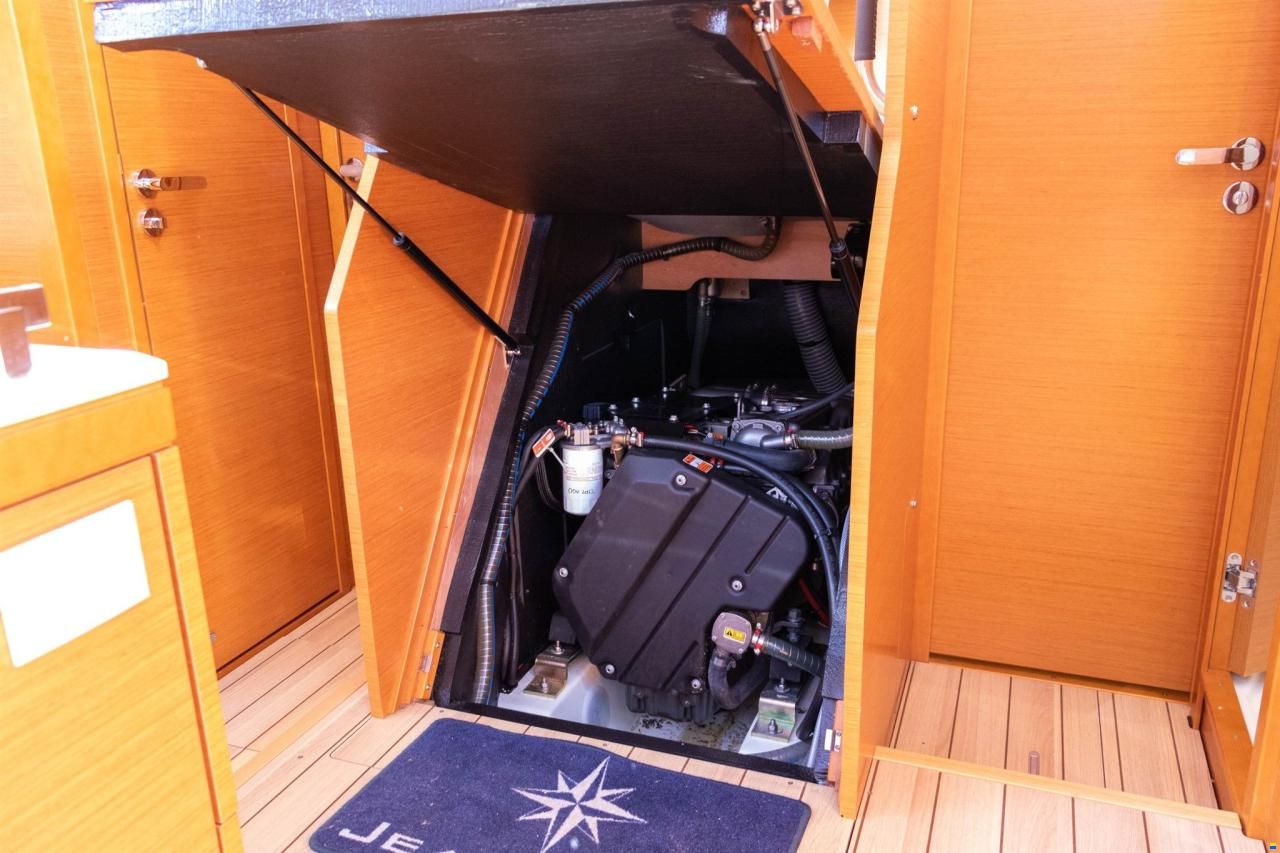 Jeanneau Yachts 51