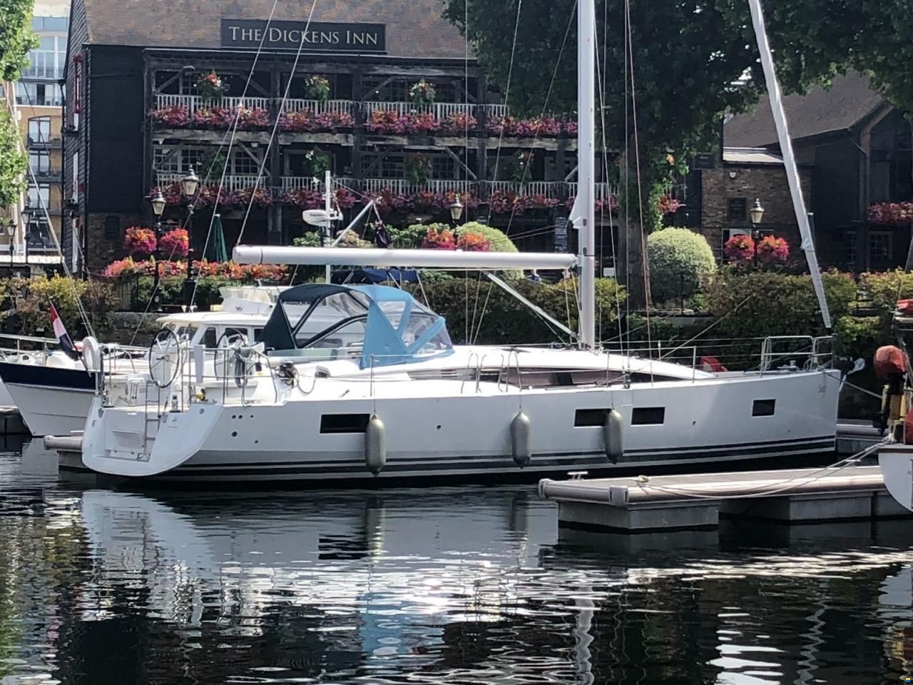 Jeanneau Yachts 51
