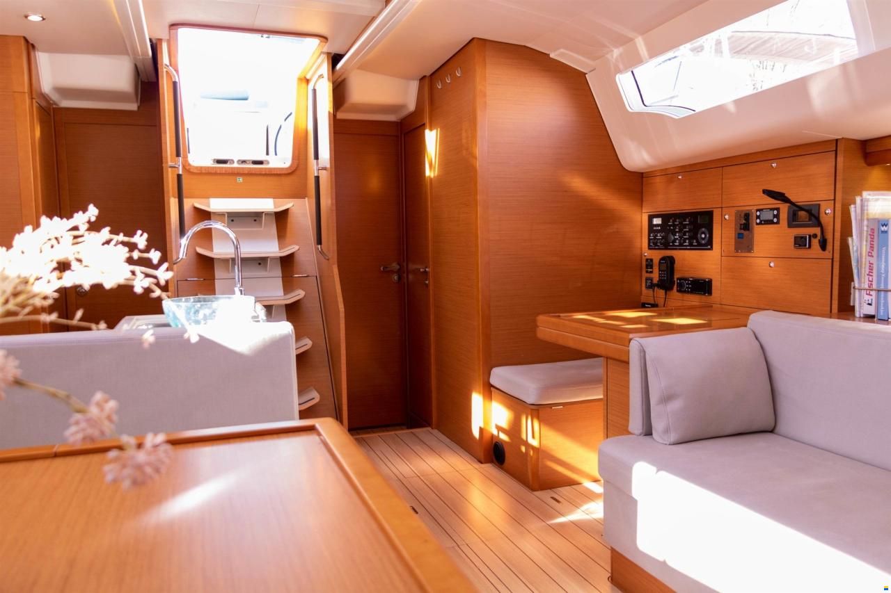 Jeanneau Yachts 51