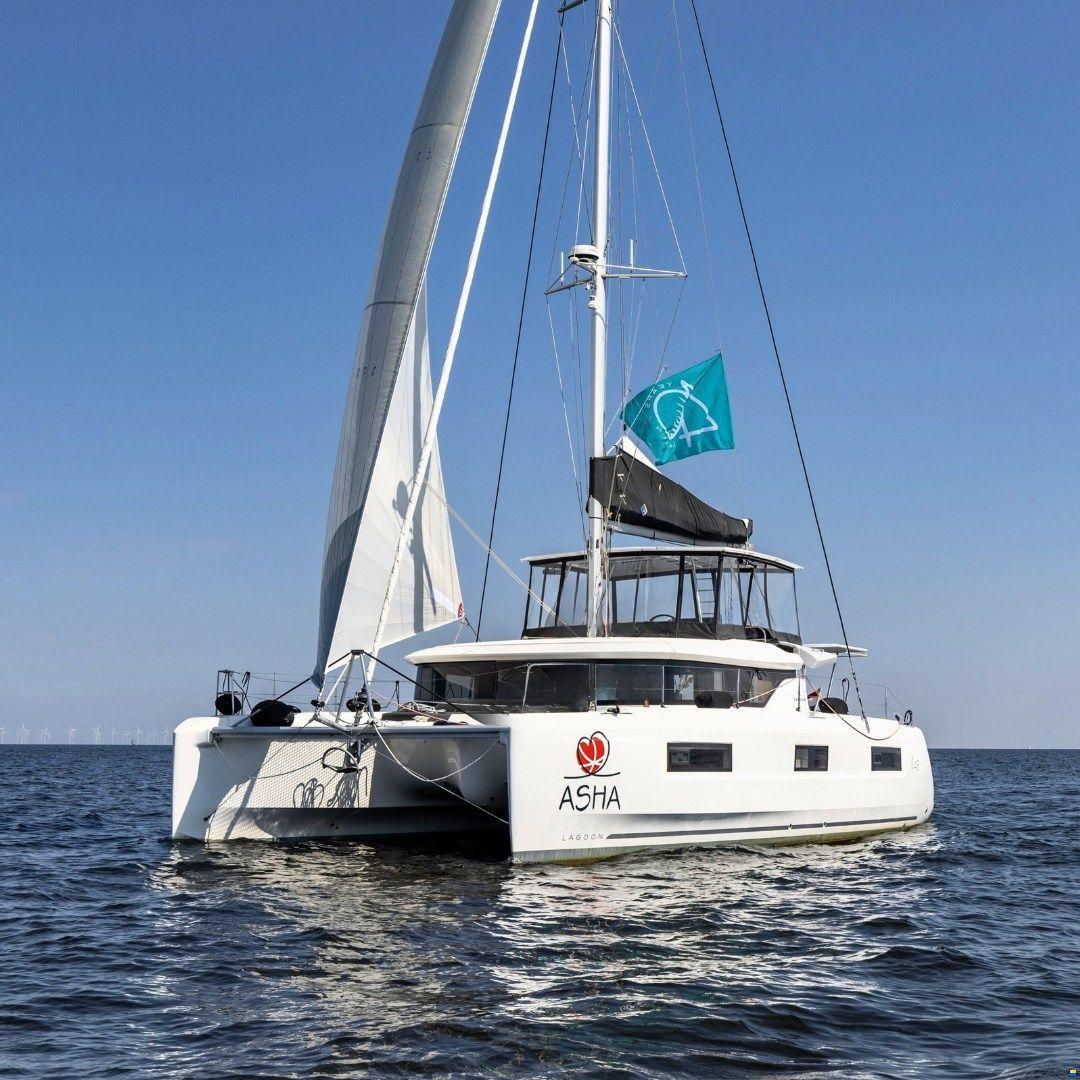 Lagoon 46