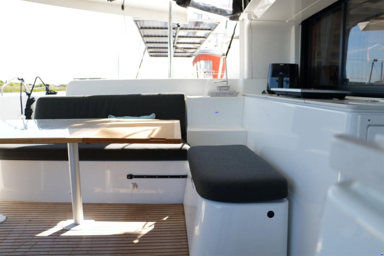 Lagoon 46
