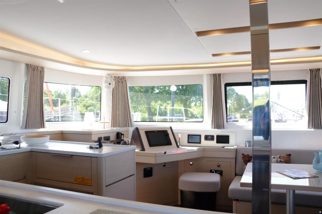Lagoon 46