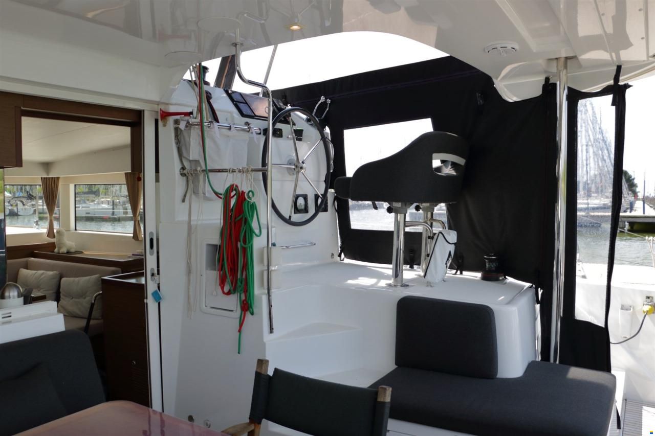 Lagoon 40