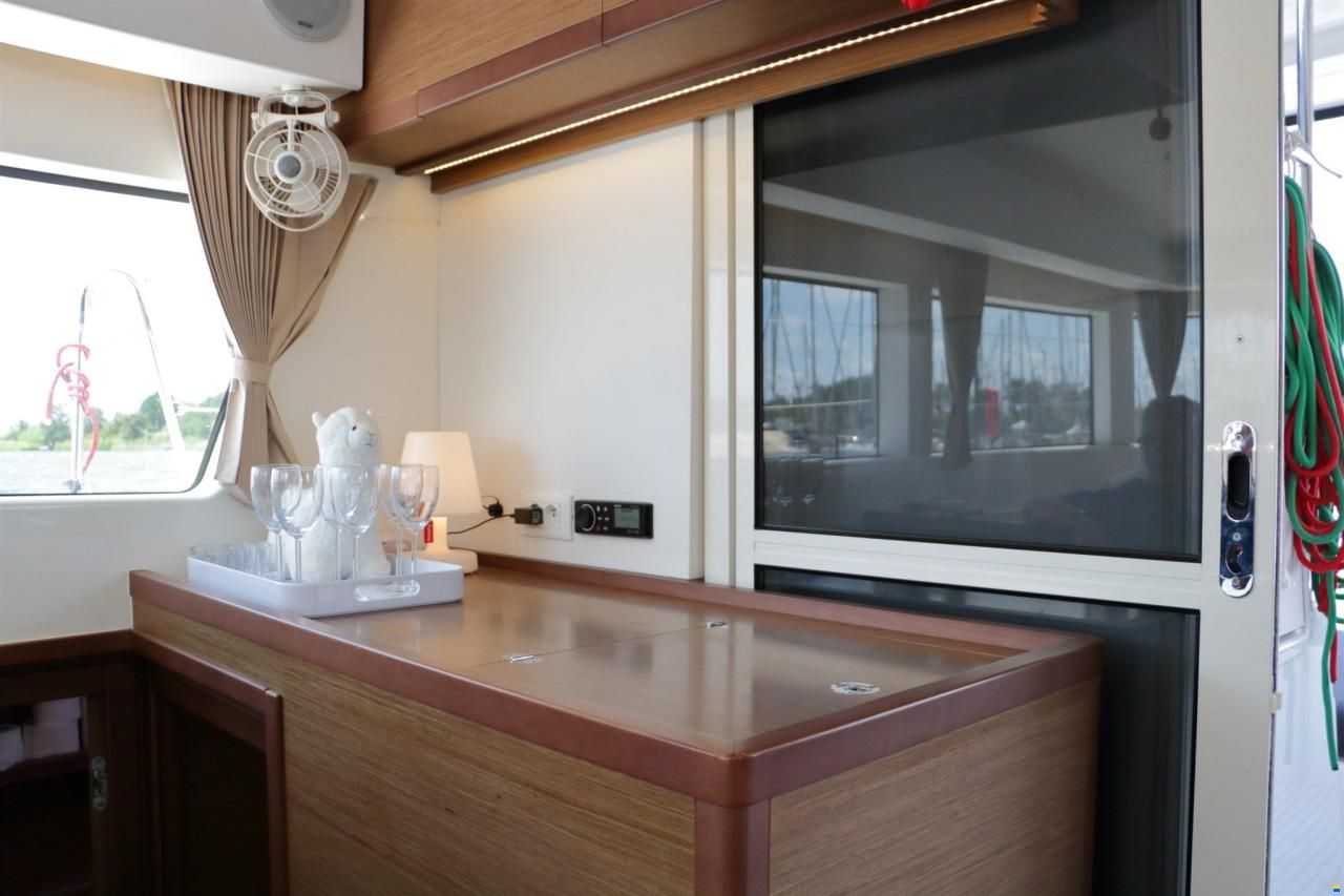 Lagoon 40