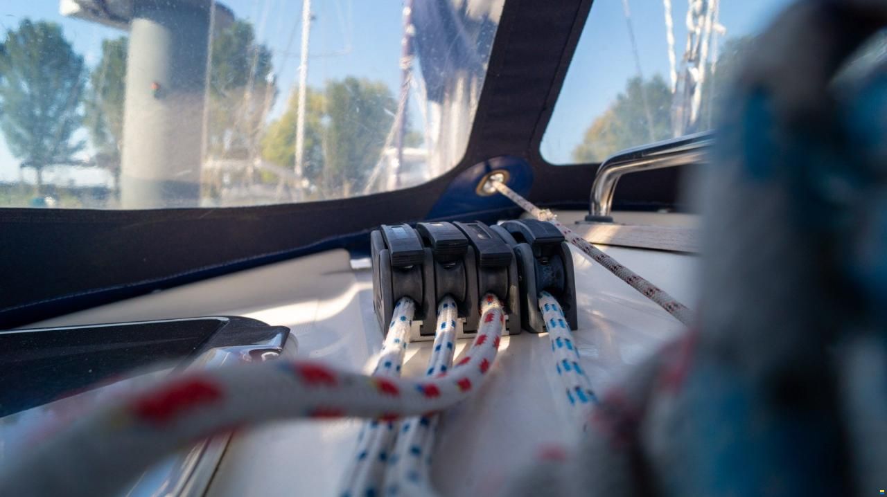Bavaria 40