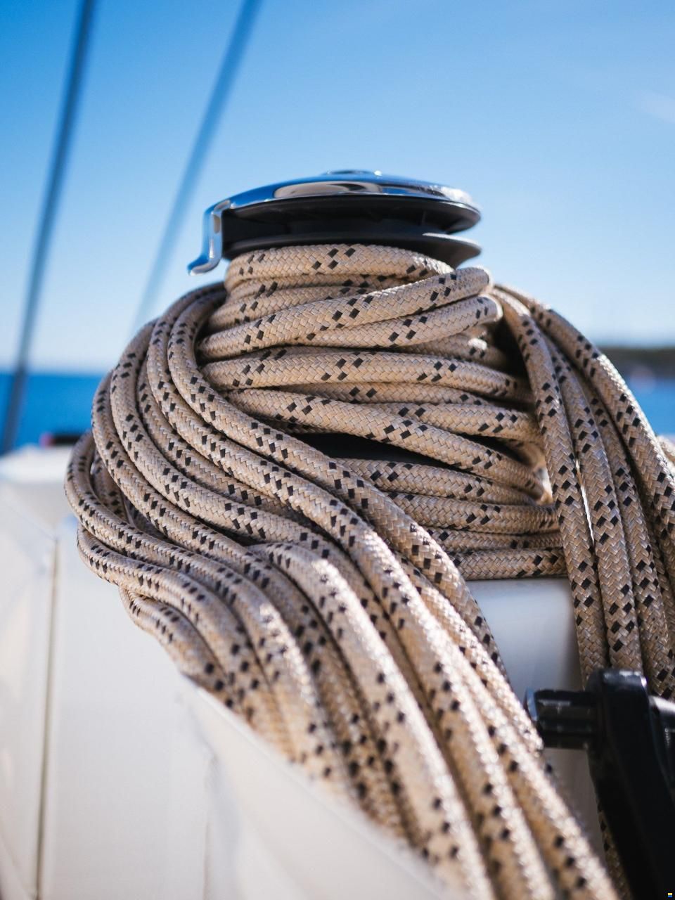 Lagoon 51