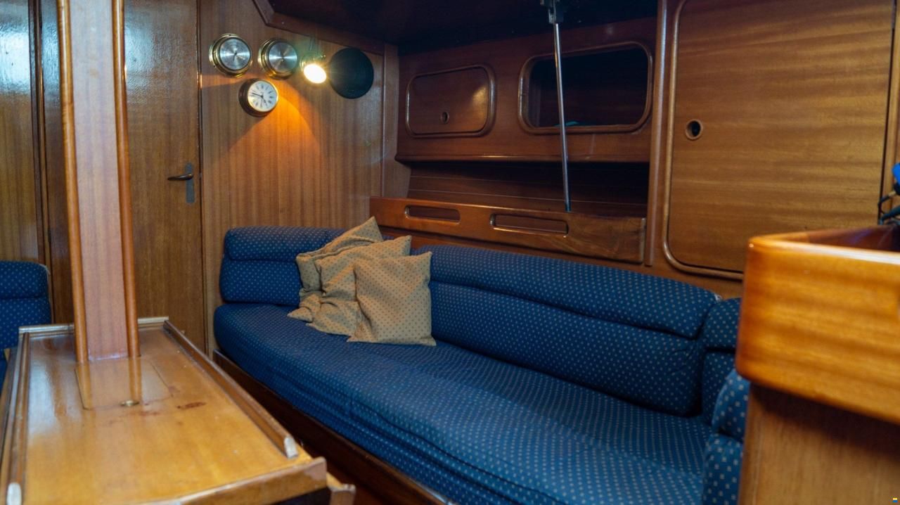 Bavaria 38