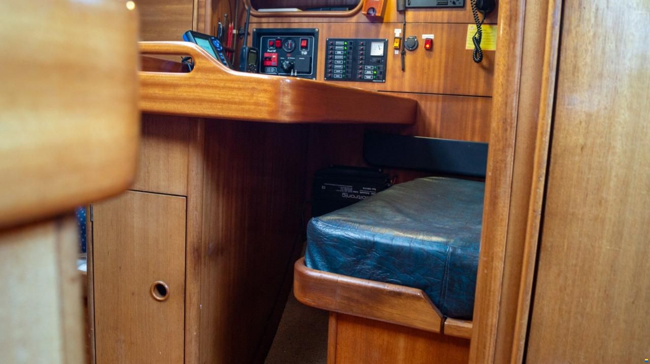 Bavaria 38