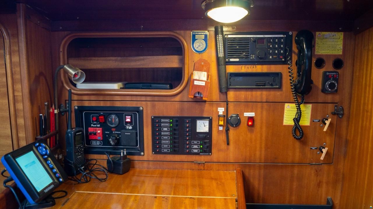 Bavaria 38