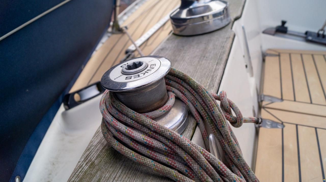 Bavaria 38