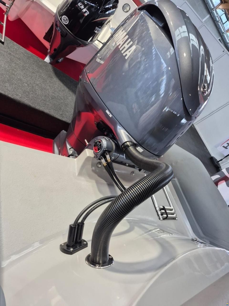 Hydrosport Performance RIBs 737 VFI MET MOTOR