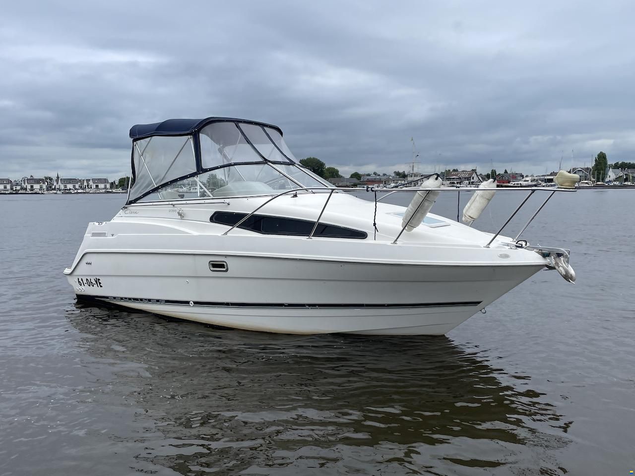 Bayliner 2355 Ciera
