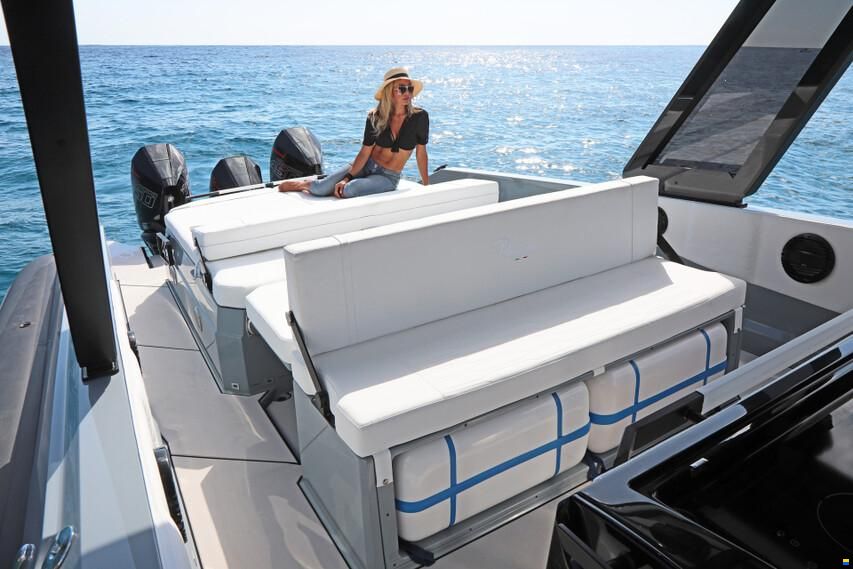 Ranieri GOMMONE RANIERI CAYMAN 45.0 CRUISER