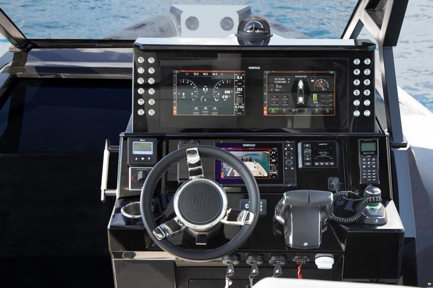 Ranieri GOMMONE RANIERI CAYMAN 45.0 CRUISER