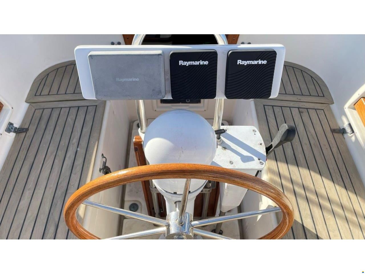 Pacific Seacraft 34