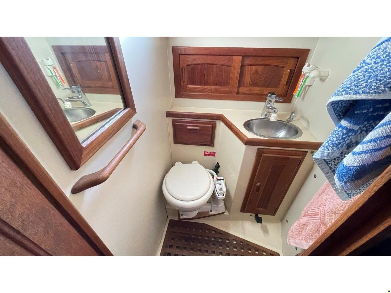 Pacific Seacraft 34