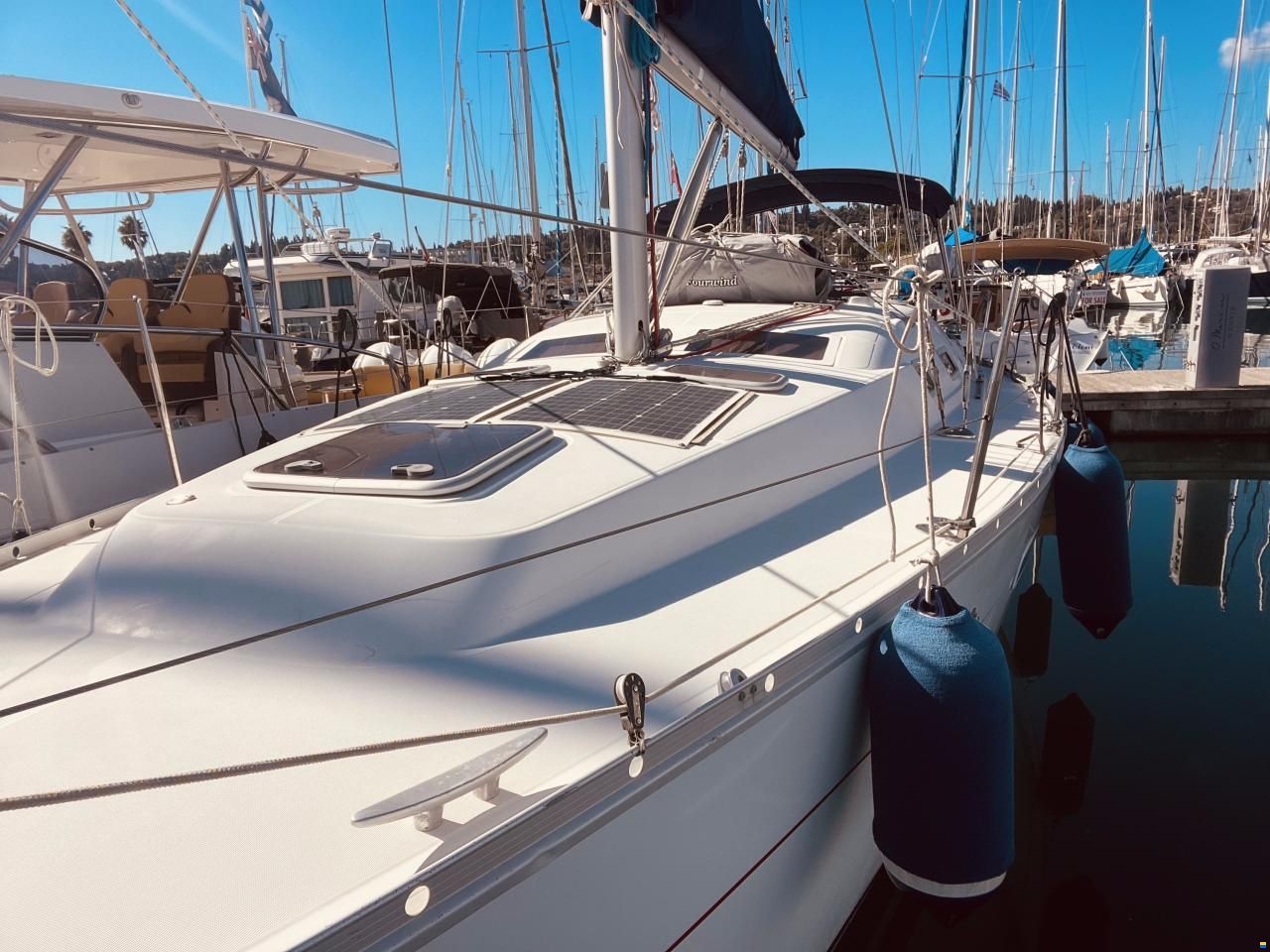 Beneteau Oceanis Clipper 343