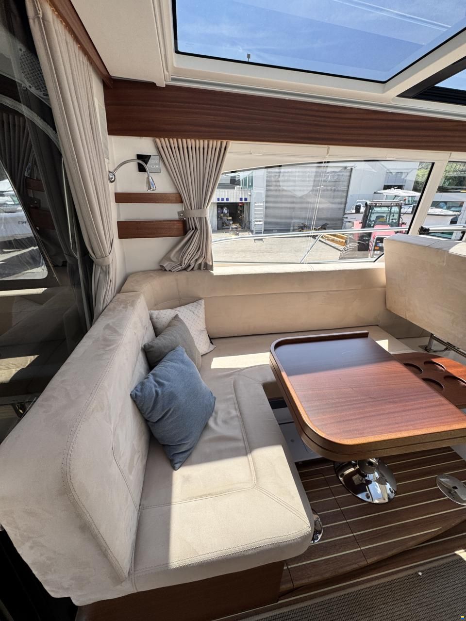 Nimbus 365 Coupé