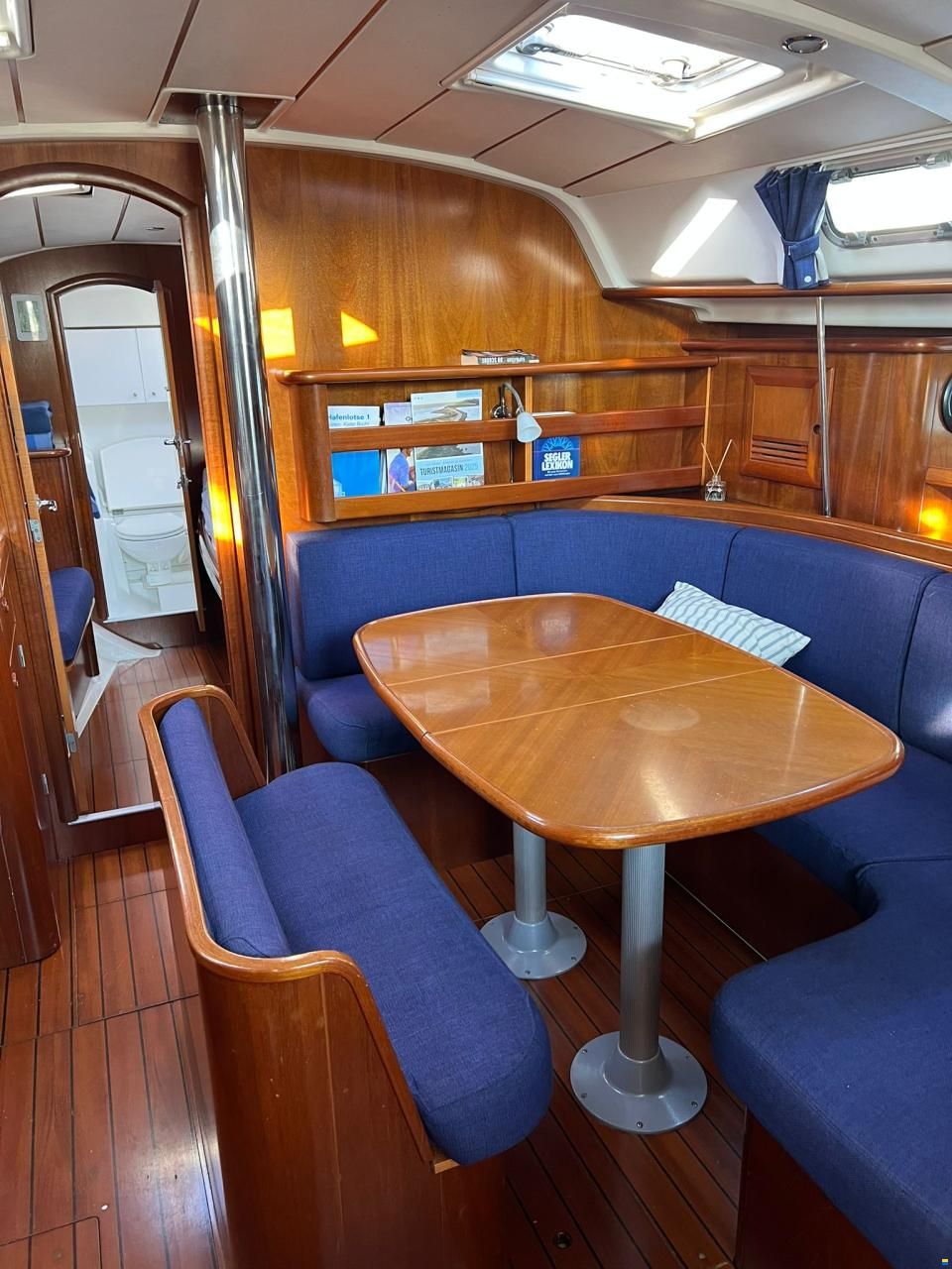 Beneteau Oceanis Clipper 411