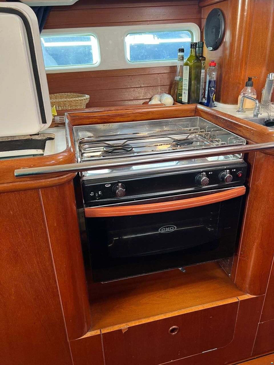 Beneteau Oceanis Clipper 411
