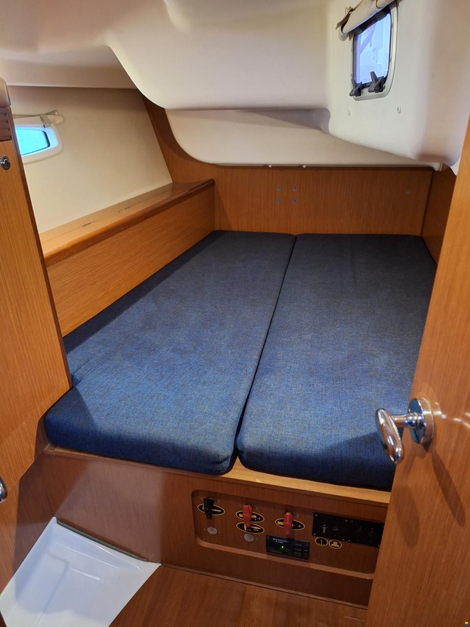 Beneteau Oceanis 40