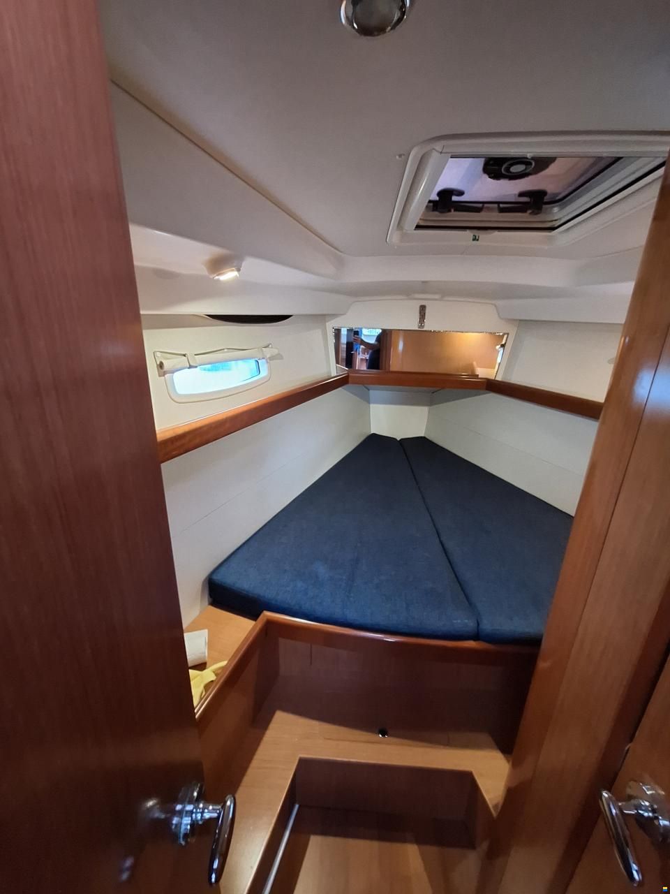 Beneteau Oceanis 40