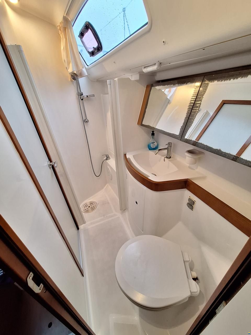 Beneteau Oceanis 40