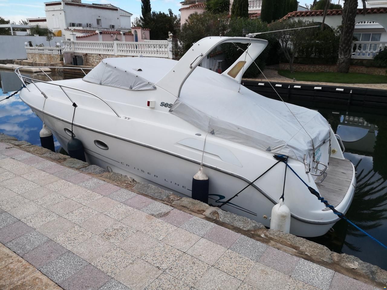 Sessa 27 OYSTER