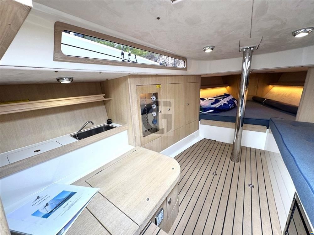 Leonardo Yachts Eagle 38