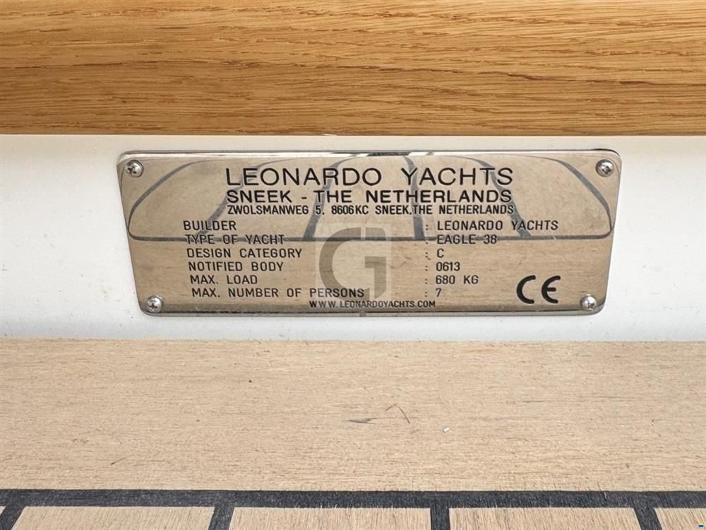Leonardo Yachts Eagle 38