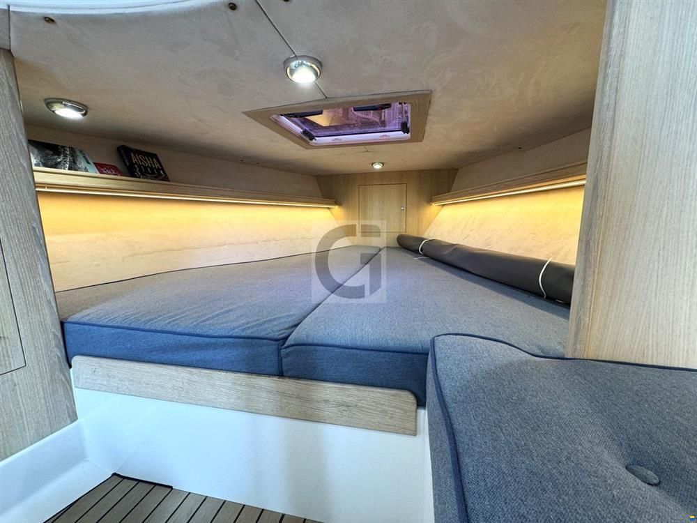 Leonardo Yachts Eagle 38