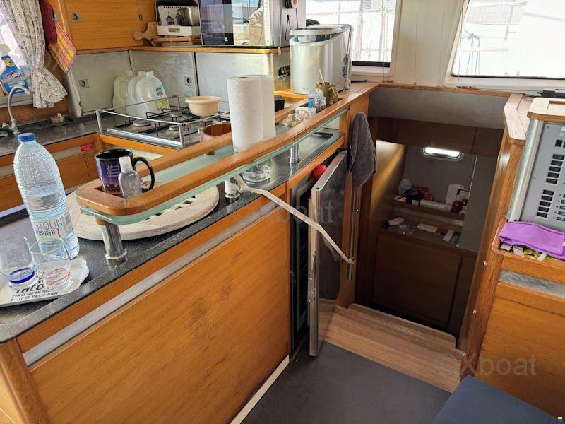 Catana 50