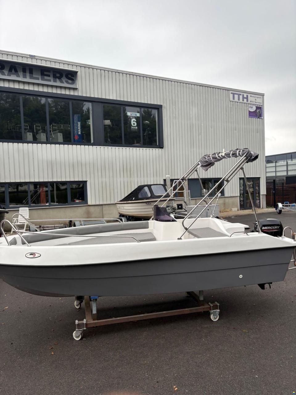 Booi boat 470