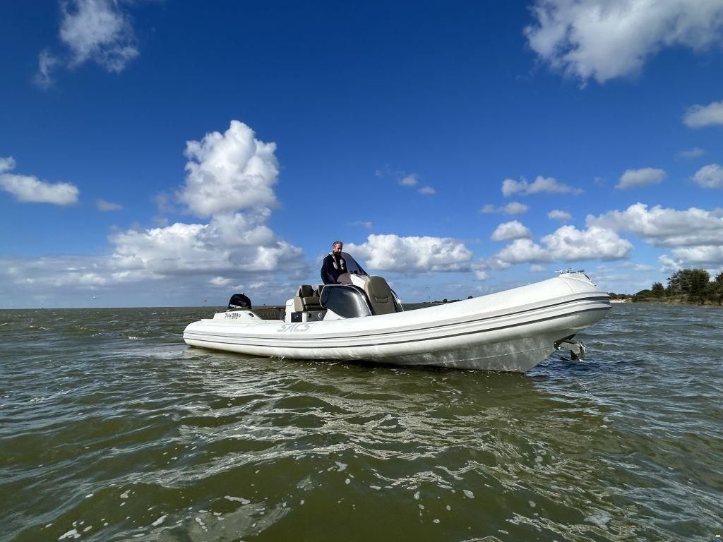 SACS Strider 900
