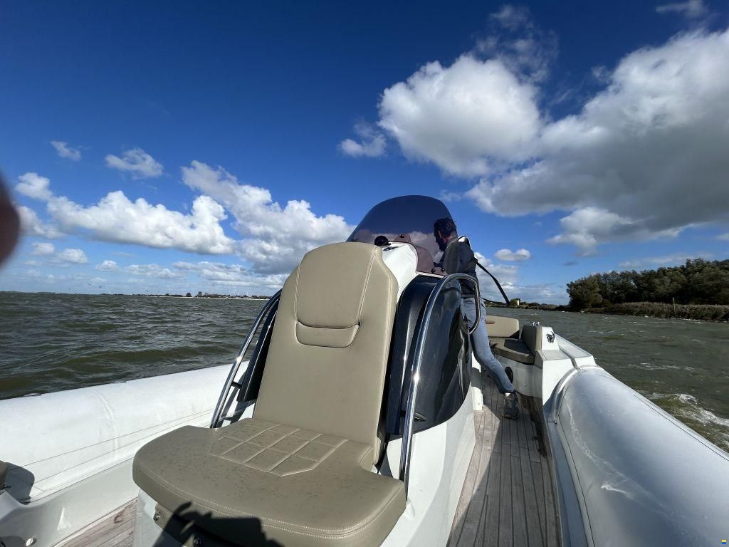 SACS Strider 900