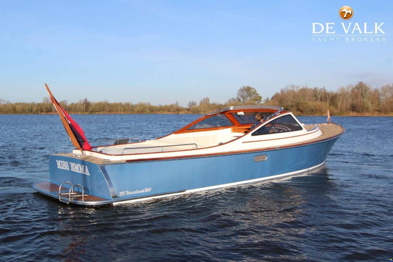 Long Island 33 Runabout