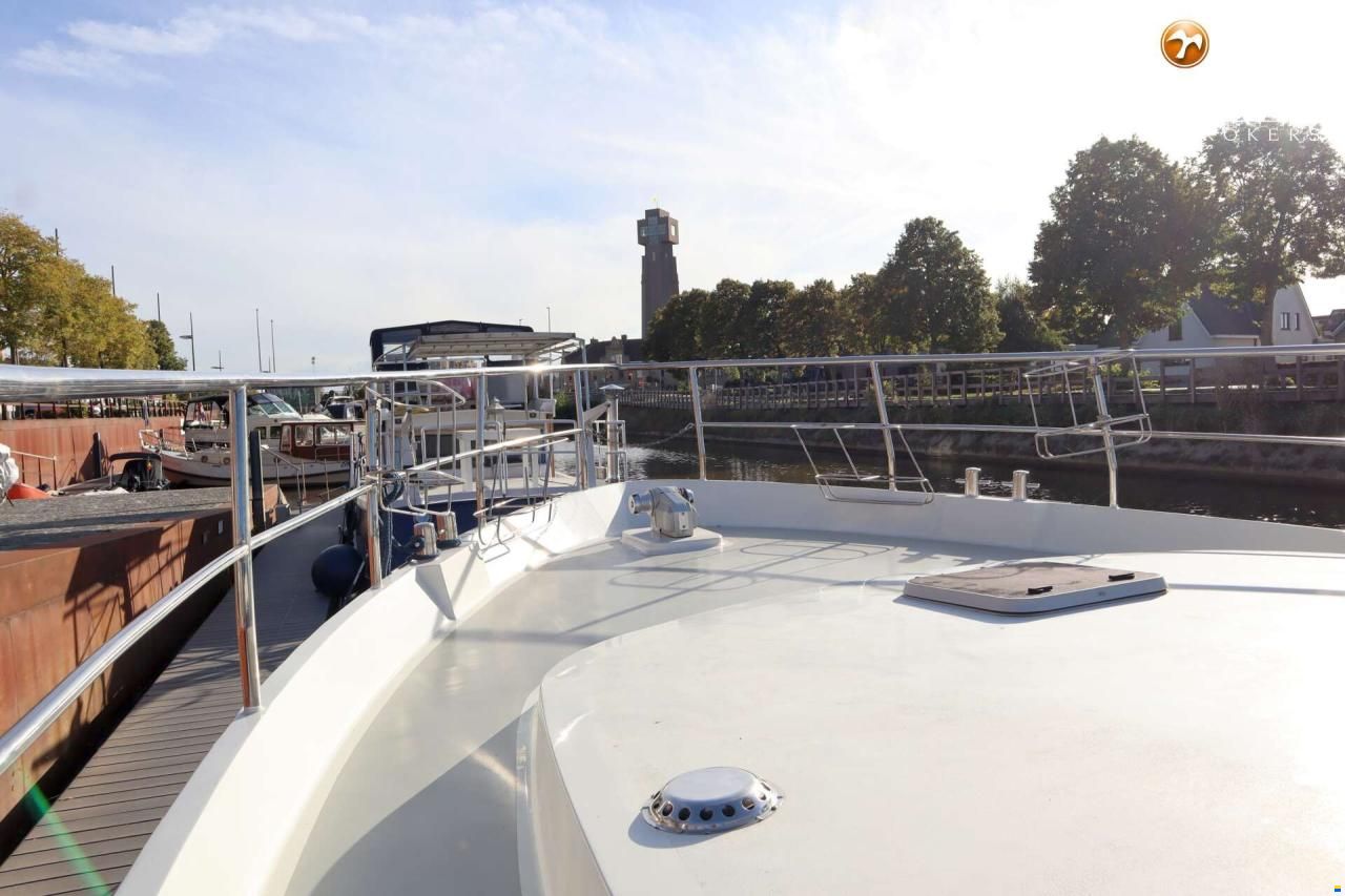 Pacific Allure 148